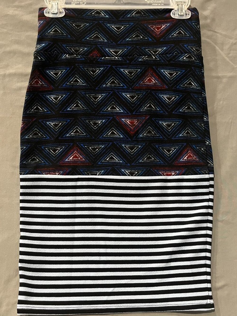 LuLaRoe Cassie Pencil Skirt XS Geometric Triangle Stripe Black Blue Red Stretch